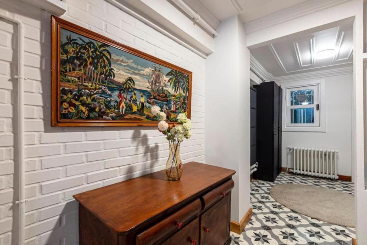 Historical 4-Br Home Steps From Besiktas Stadium & Bosphorus Views - Prime Nisantasi Location! อิสตันบูล ภายนอก รูปภาพ